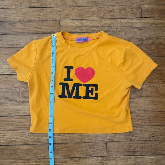 EUC - Edikted I Love Me Graphic Crop T Shirt Size Medium - Picture 4 of 9